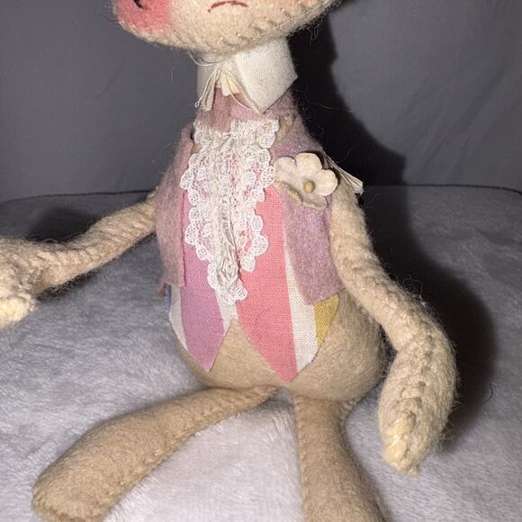 Annalee VINTAGE Mobilitee Doll Easter Parade Rabbit Pink Tux Top Hat 1976 Bunny - Picture 4 of 8